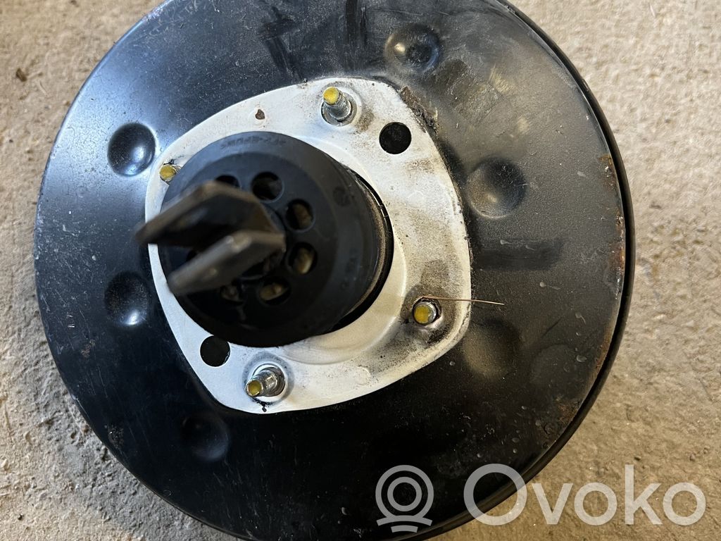 Mitsubishi Colt Brake booster 