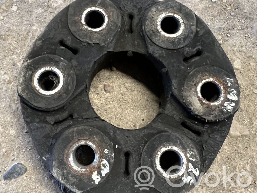 BMW 5 E39 Guminė kardano jungtis 