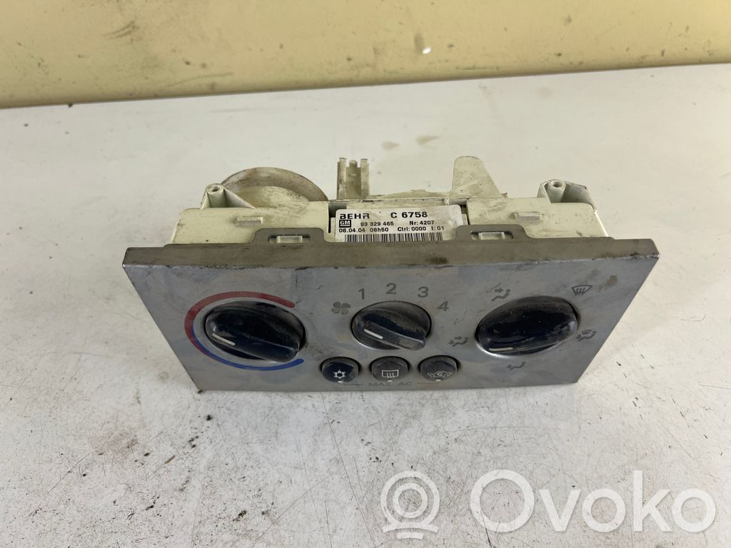 Opel Meriva A Climate control unit 