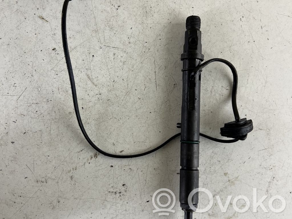 Audi A6 S6 C5 4B Inyector de combustible 