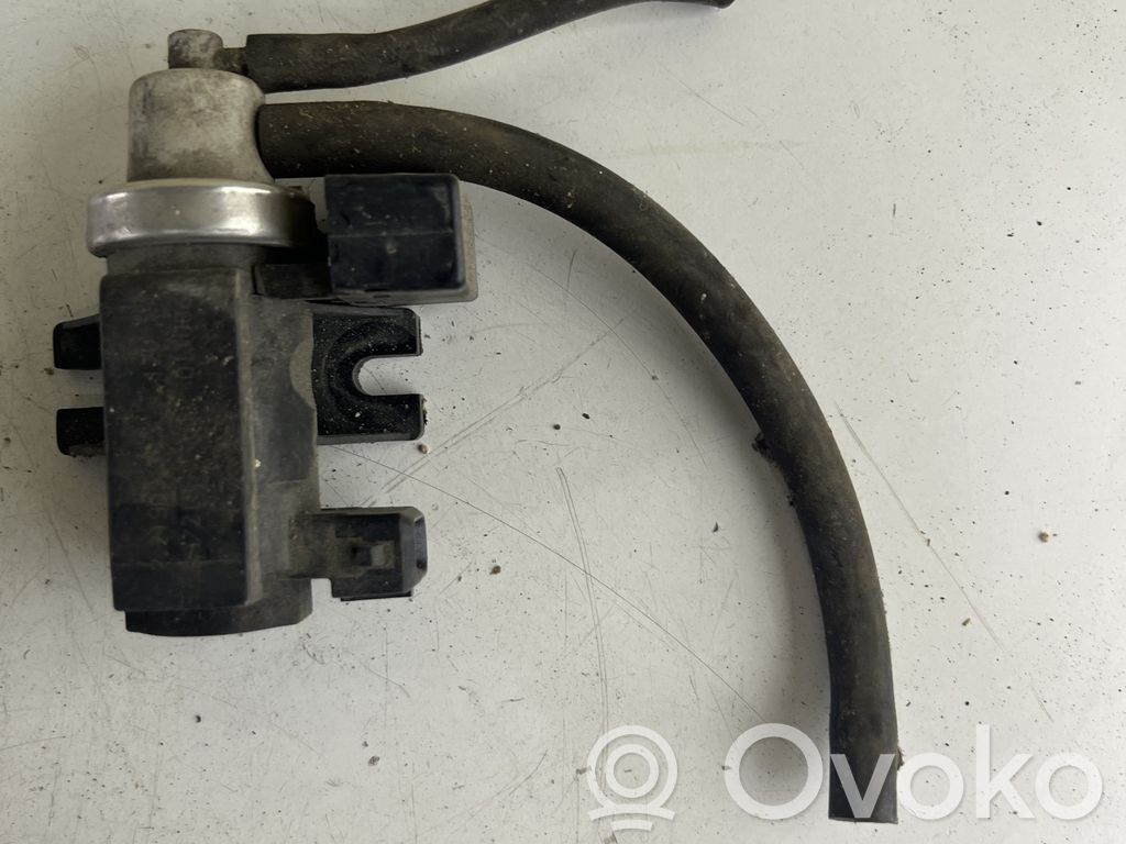 Opel Corsa C Solenoidinis vožtuvas 