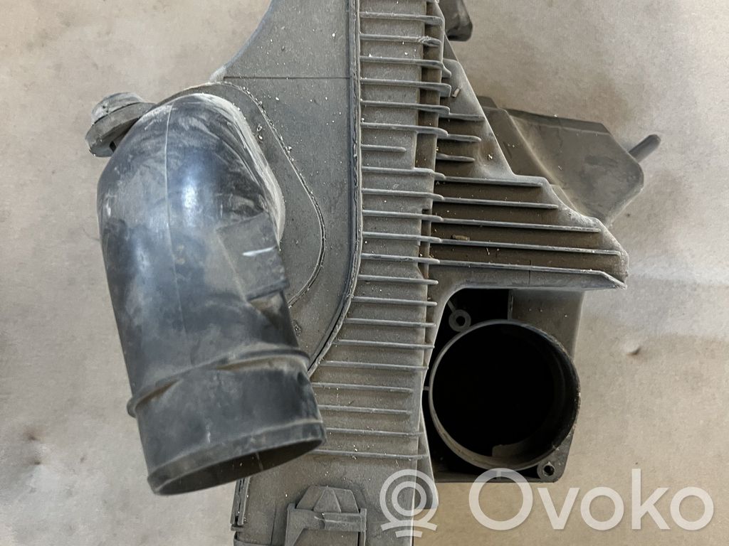 Renault Modus Air filter box 