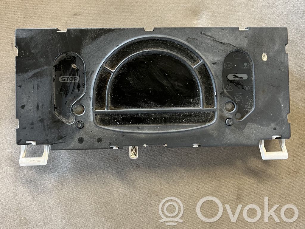Renault Modus Spidometrs (instrumentu panelī) 