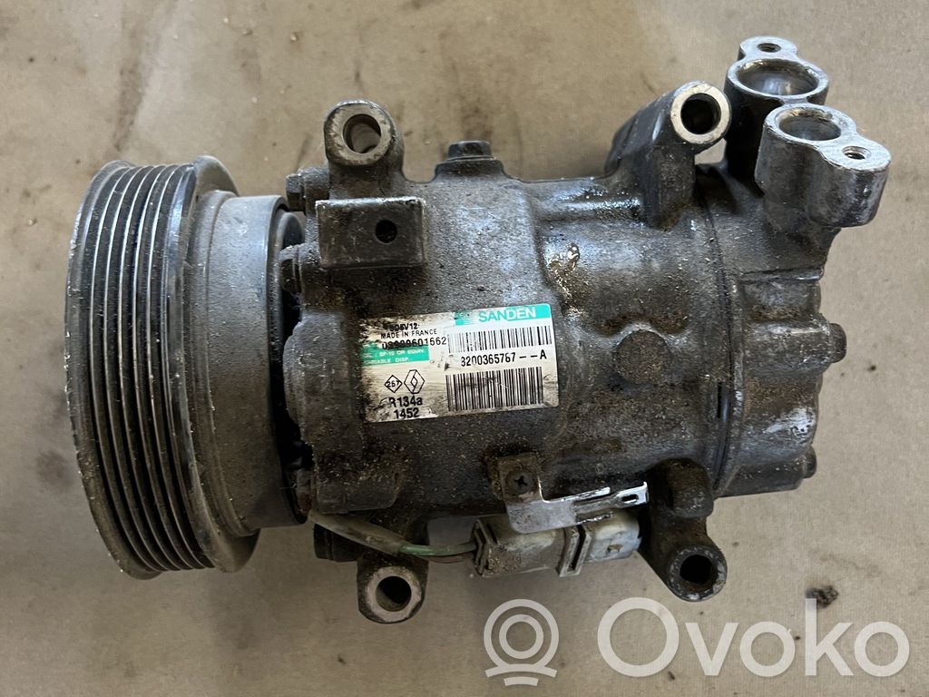 Renault Modus Air conditioning (A/C) compressor (pump) 