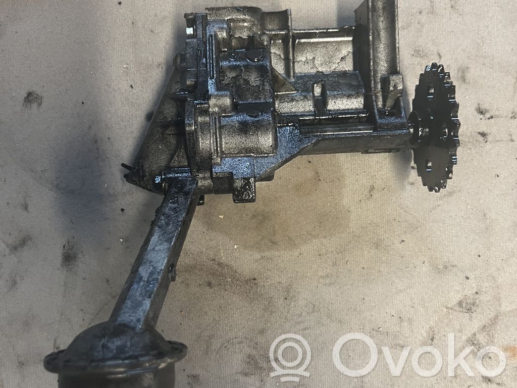 Renault Clio III Ölpumpe 