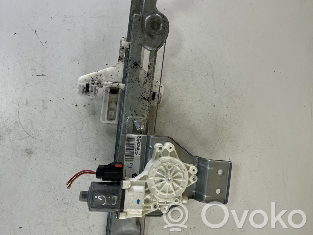 Dodge Caliber Regulador de puerta trasera con motor 