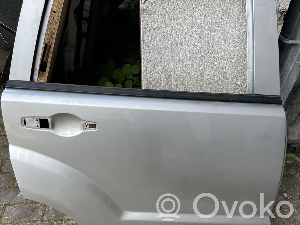 Dodge Caliber Galinės durys 