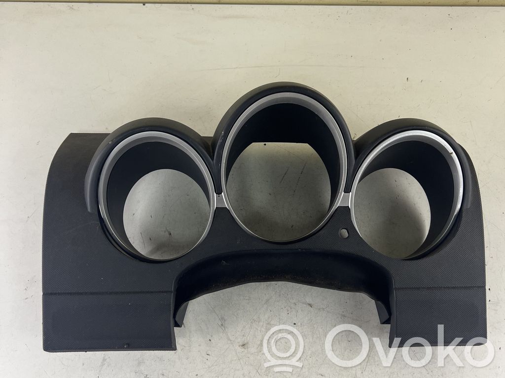 Dodge Nitro Dashboard trim 