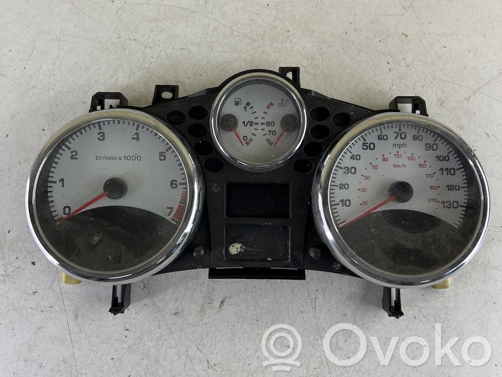 Peugeot 207 Speedometer (instrument cluster) 