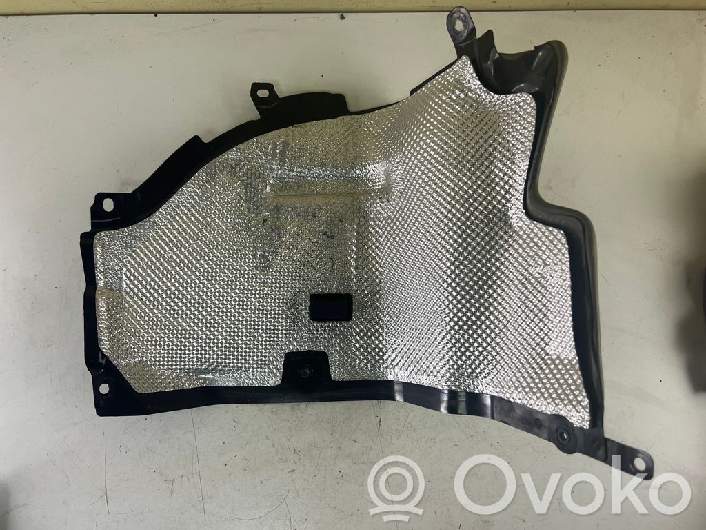 Jeep Grand Cherokee WL Heat shield in engine bay 