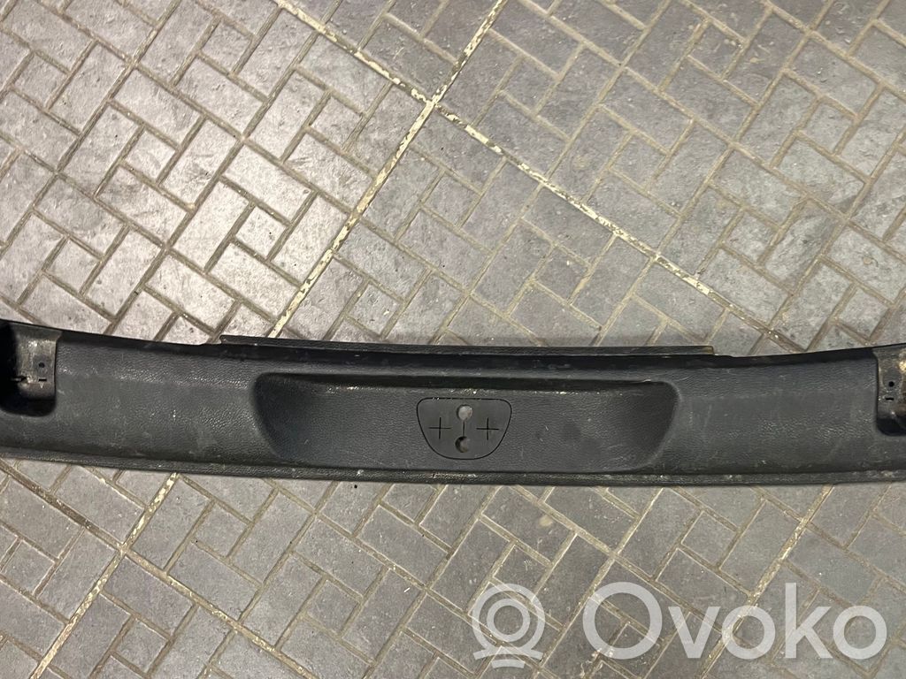 Jeep Cherokee KL Protector del borde del maletero/compartimento de carga 