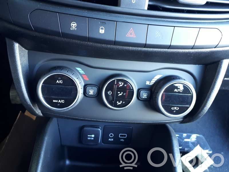 Fiat Tipo Climate control unit 