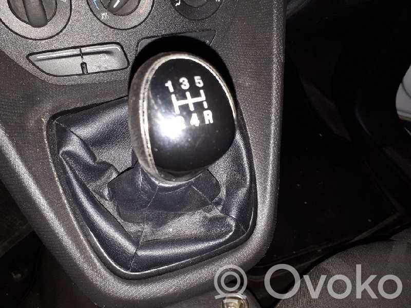 Pavarų perjungimo traukė   DV6R7C453LAA