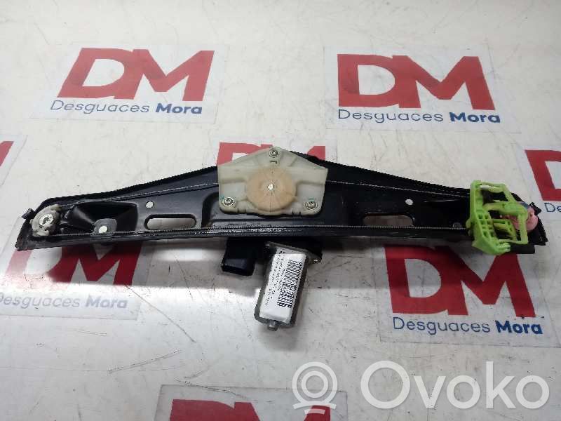 BMW X1 E84 Meccanismo di sollevamento del finestrino posteriore senza motorino 