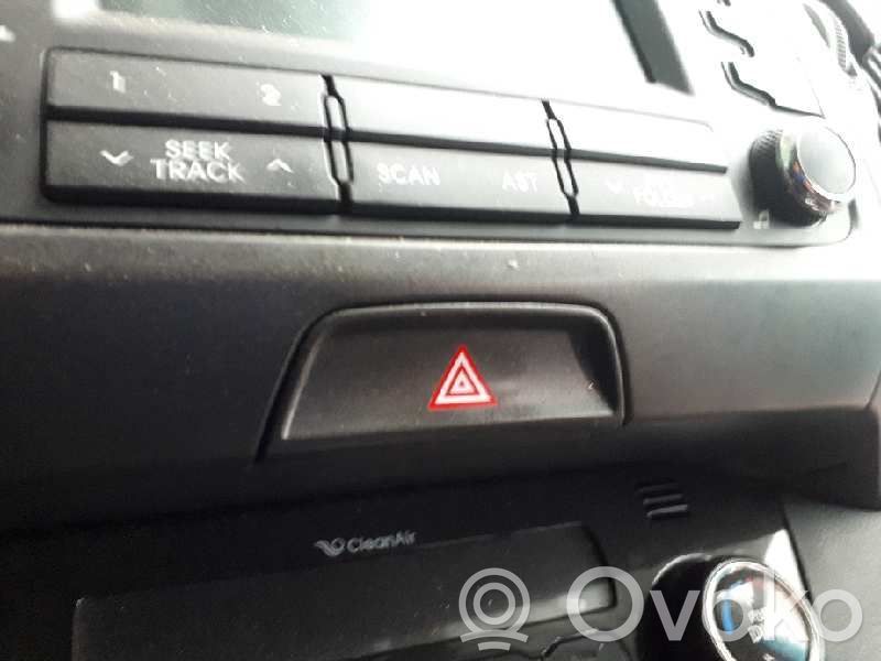 Botón interruptor de luz de peligro
