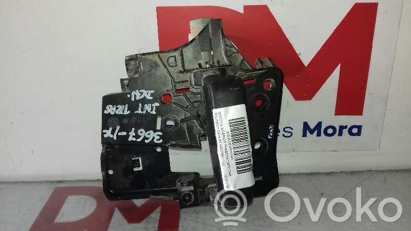 Manecilla interna puerta trasera   96802900