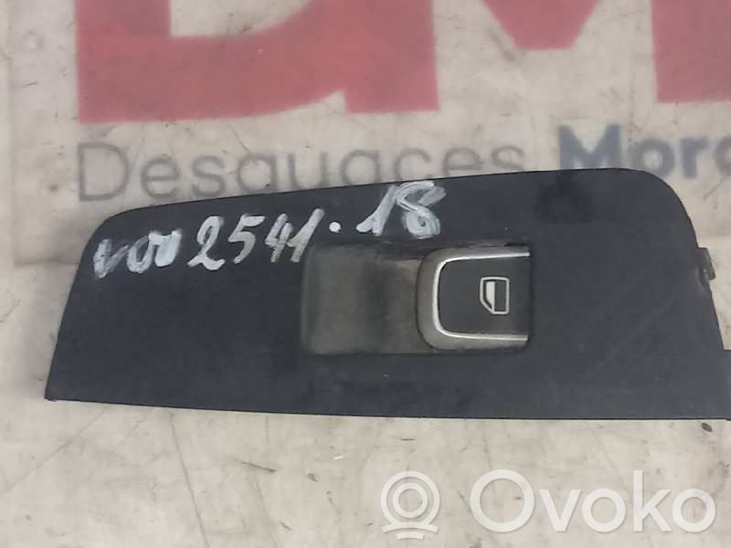 Audi A1 Electric window control switch 