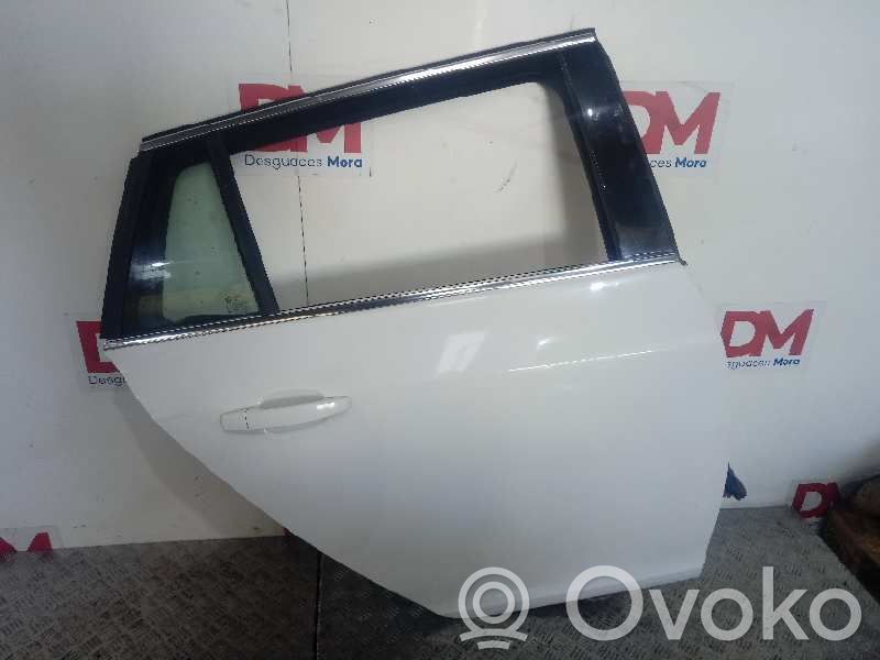 Opel Insignia A Puerta trasera 