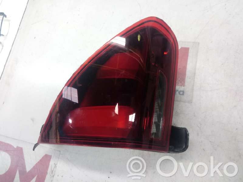 Peugeot 2008 I Ampoule, projecteur principal 