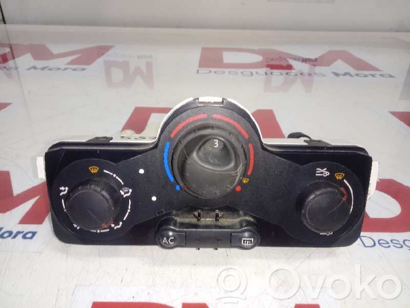 Renault Clio III Air conditioner control unit module 