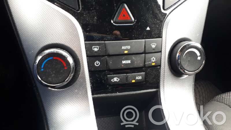 Unidad de control climatización   11278380