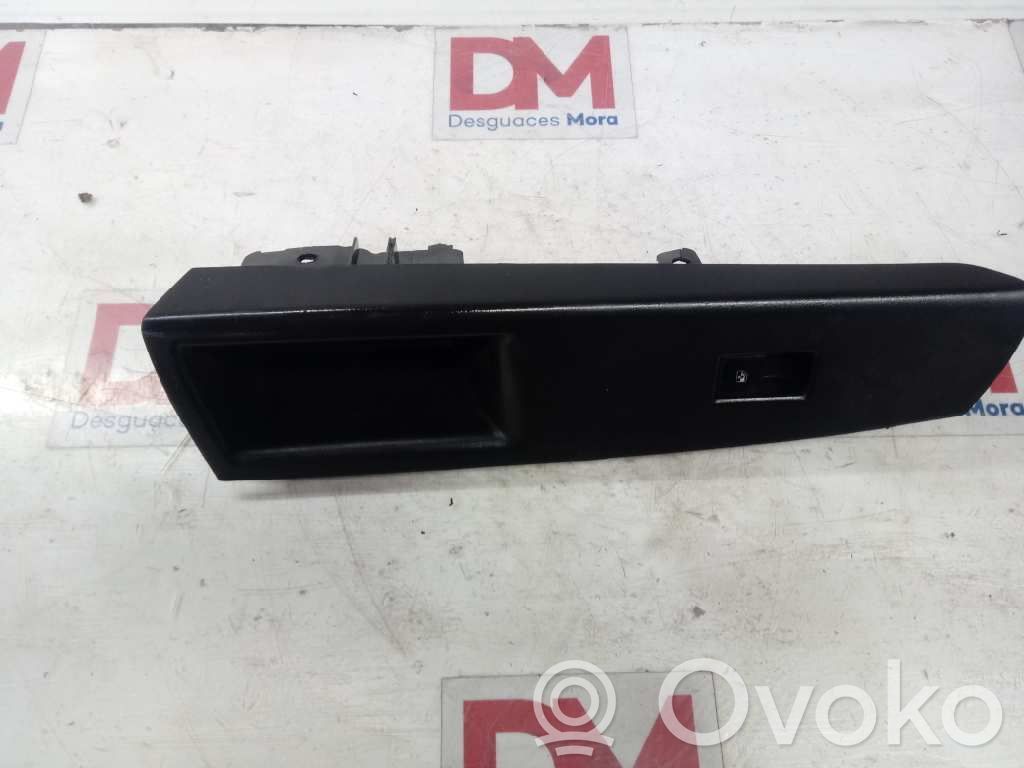 Electric window control switch   20792536