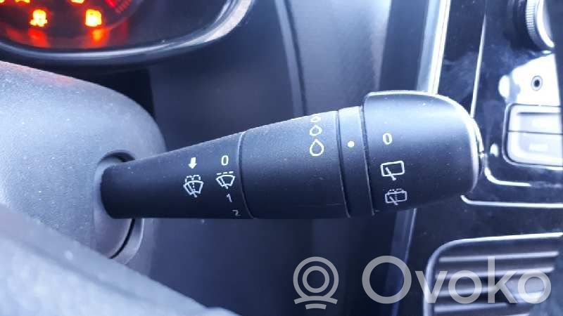 Renault Clio IV Manetka / Przełącznik wycieraczek 