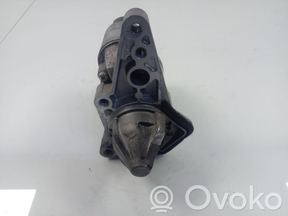 Motor de arranque   233001903R