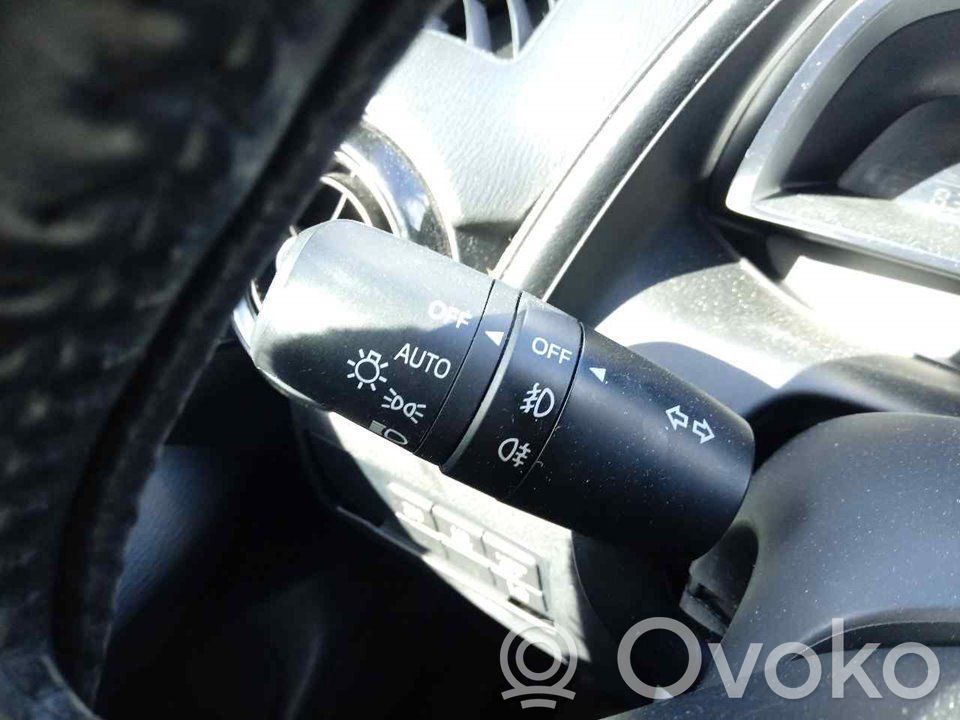 Mazda CX-3 Panelės apšvietimo reguliavimo jungtukas