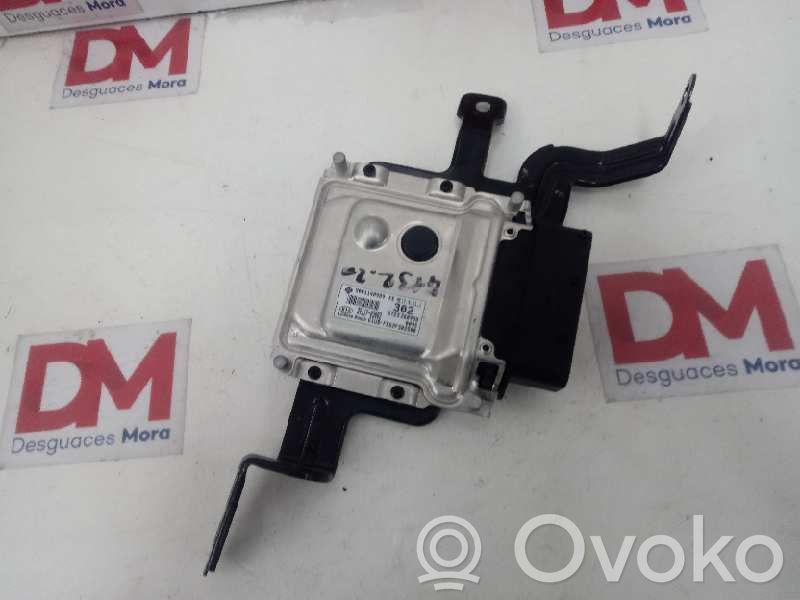 Moottorin ohjainlaite/moduuli   3911783002