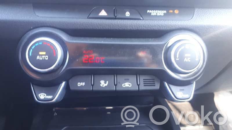 KIA Stonic Centralina del climatizzatore 