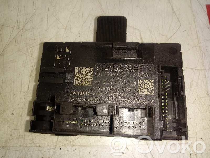 Autres unités de commande / modules   5Q4959392F