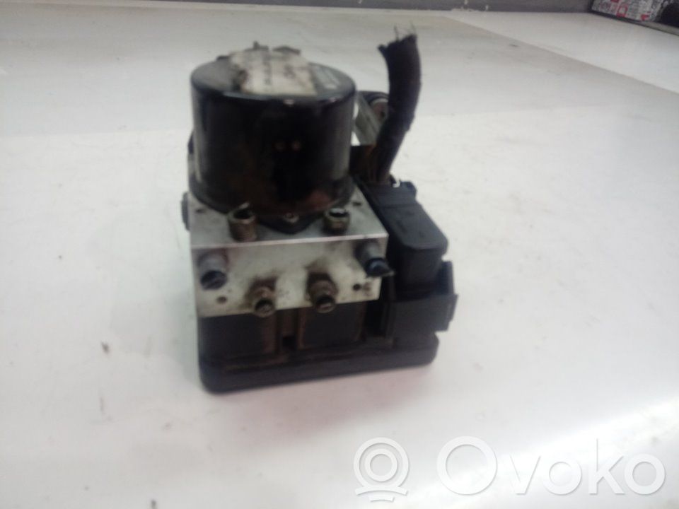 ABS Pump   8M512C405AA