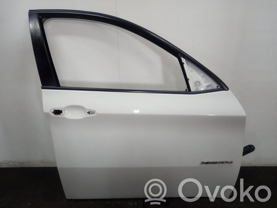 Durvis   41517198160