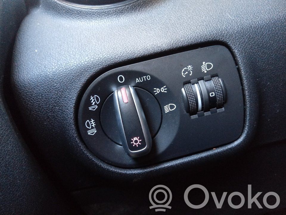 Audi A1 Panel lighting control switch 