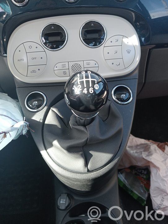 Fiat 500X Manetă schimbător viteze 