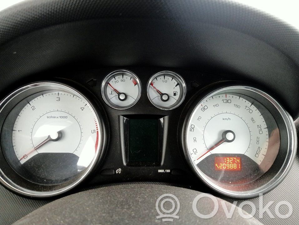 Peugeot 308 Vitezometru (grup de instrumente) 