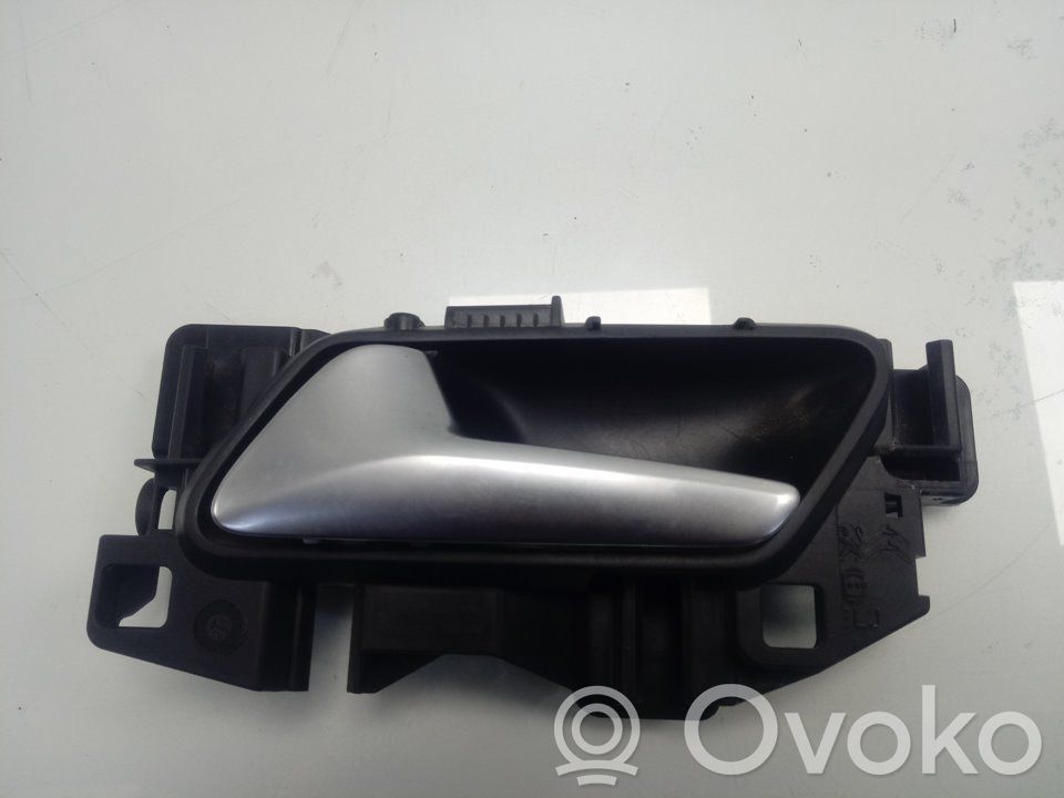 Citroen Berlingo Front door interior handle 