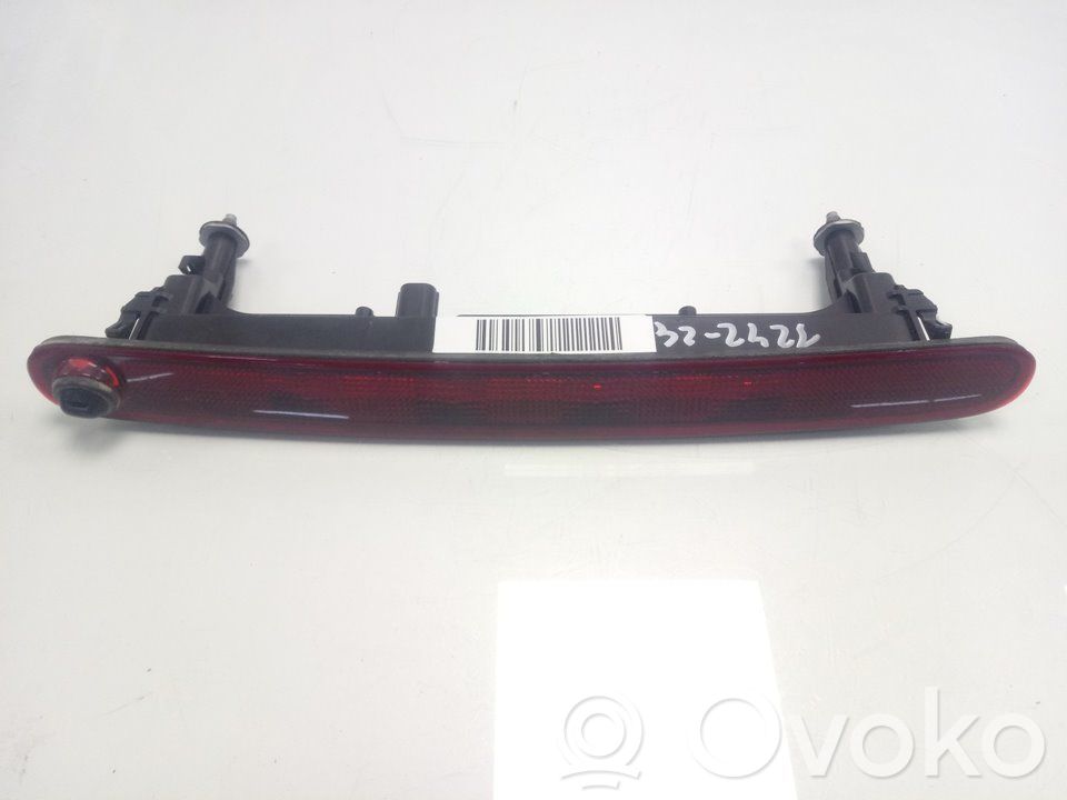 Suzuki Vitara (LY) Third/center stoplight 