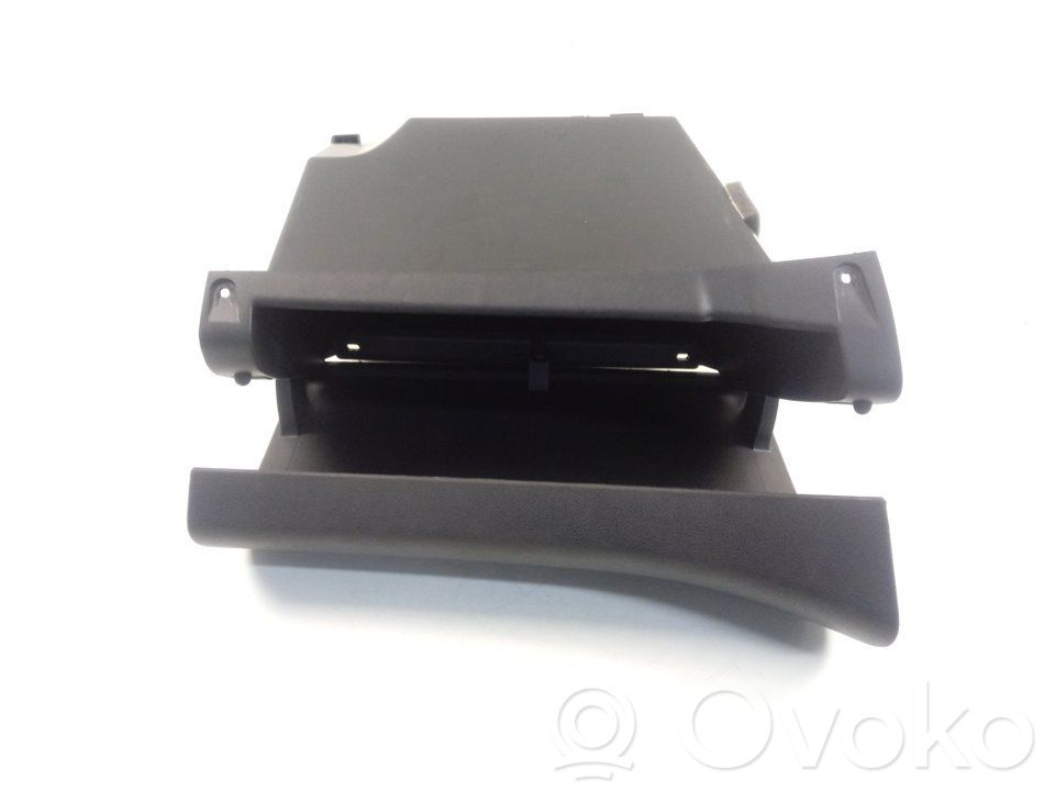Glove box   9817994777