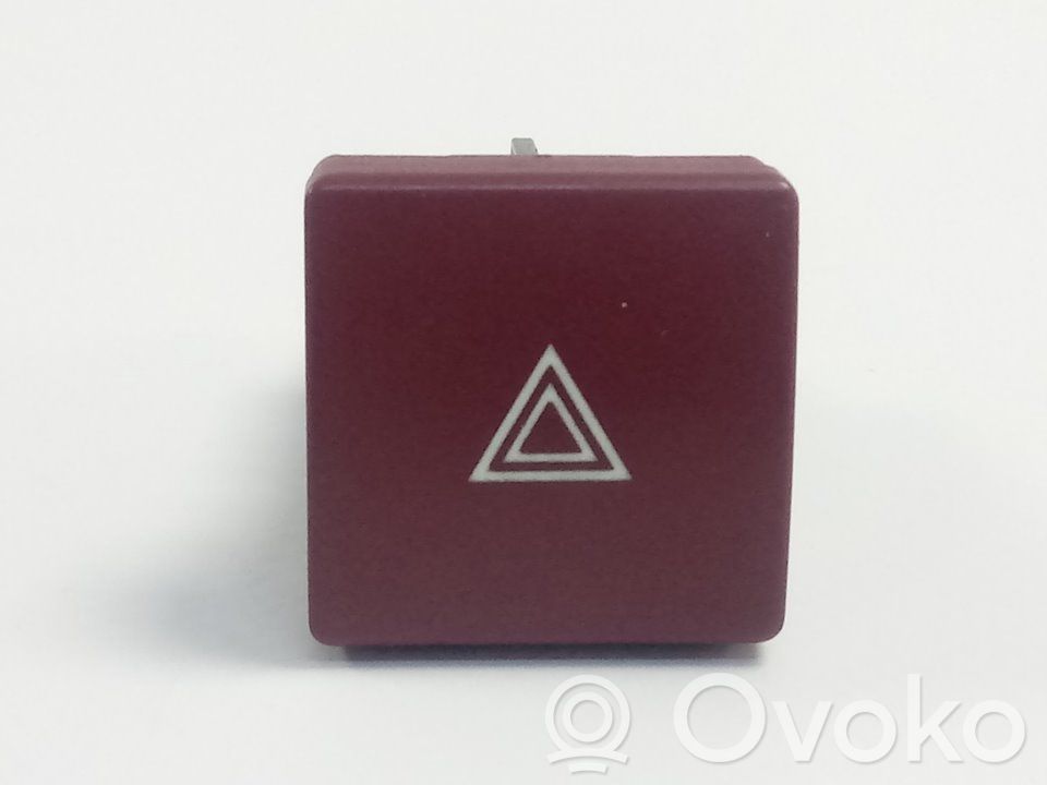 Hazard light switch   96583113K