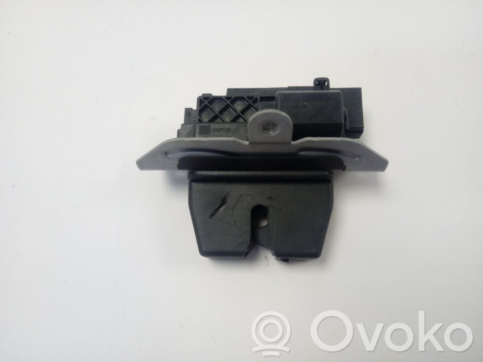Ford Fiesta Loquet de verrouillage de hayon