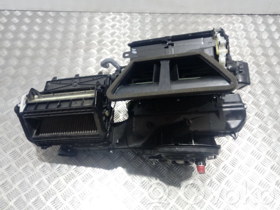 Volkswagen Tiguan Nagrzewnica postojowa Webasto inne części 