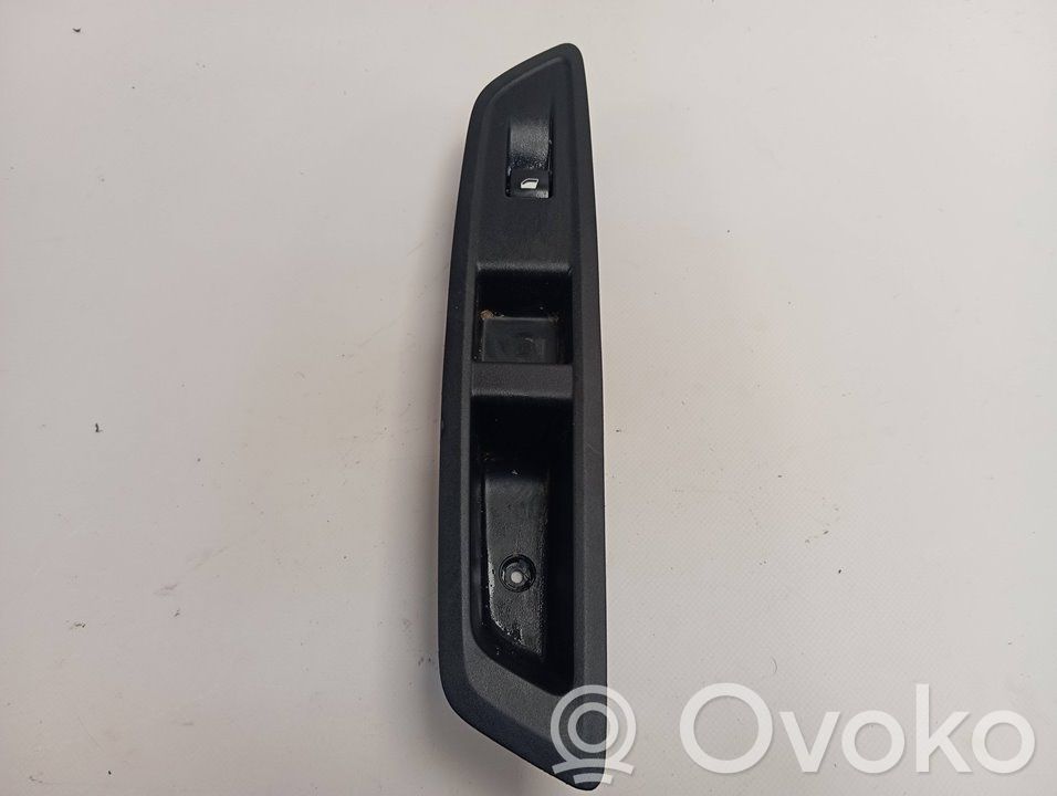 Electric window control switch   9833109980