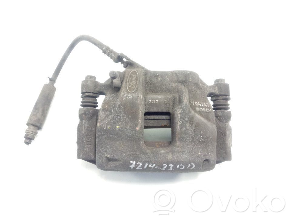 Front brake caliper   Y04243