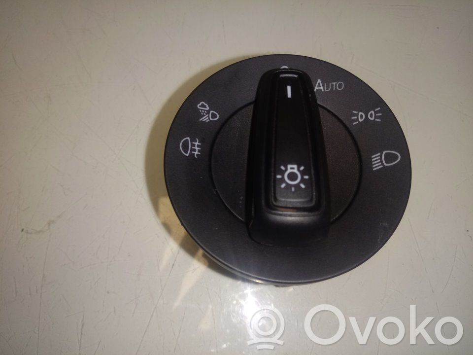 Volkswagen Tiguan Interruptor de control del panel de luces 