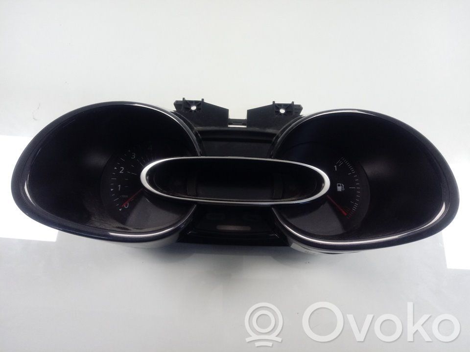 Renault Clio IV Speedometer (instrument cluster) 