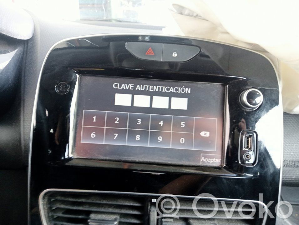 Renault Clio IV Head up display screen 