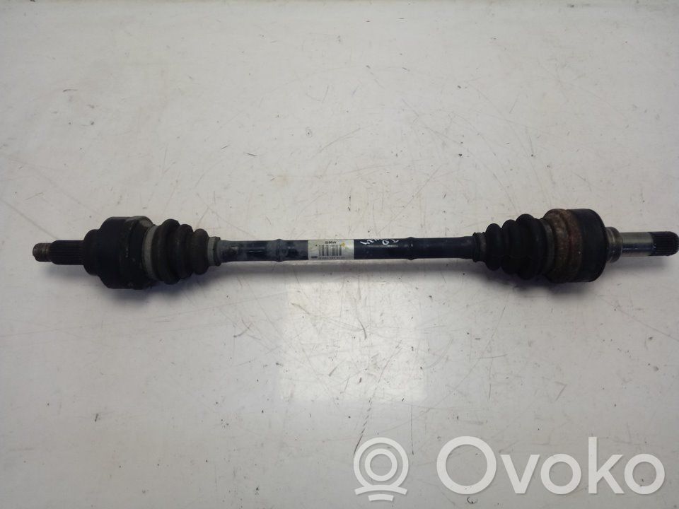 Takavetoakseli   8680347AI01