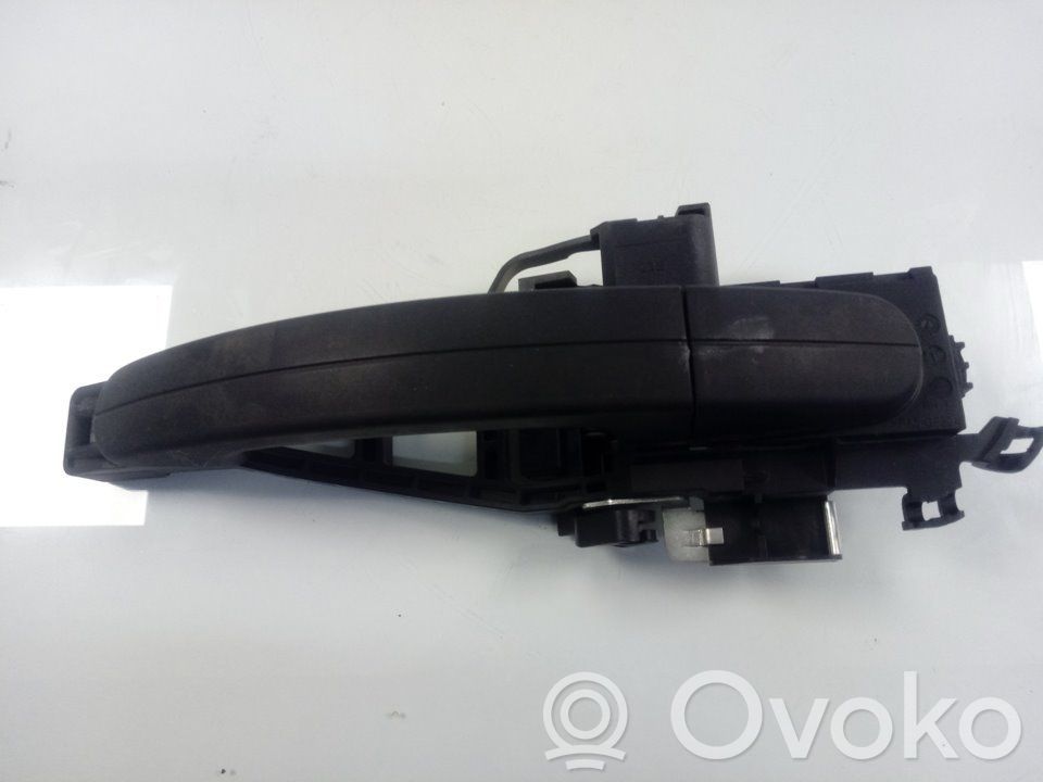 Manecilla externa puerta trasera   BK21V429A36AG